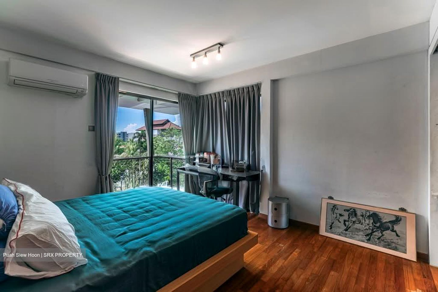Kew Drive (D16), Terrace #557120241